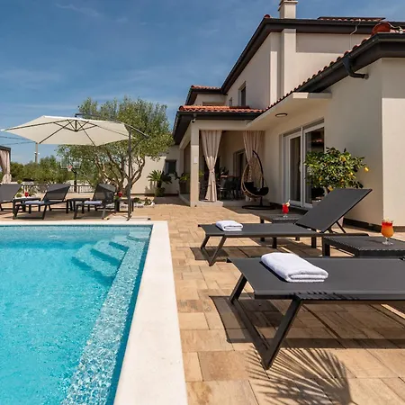 וילה La Aurora Zadarvillas Murvica (Policnik)