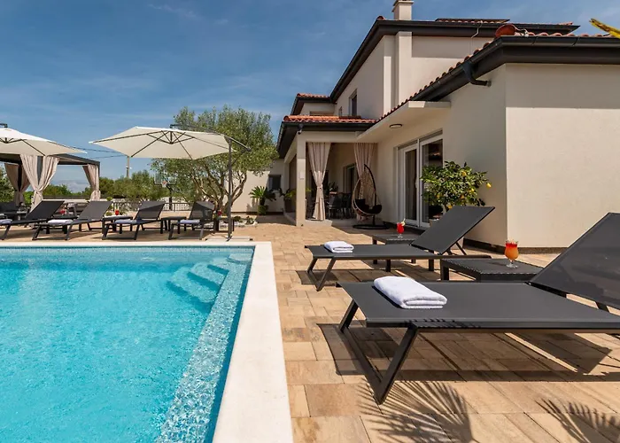 Villa La Aurora Zadarvillas Murvica (Policnik)