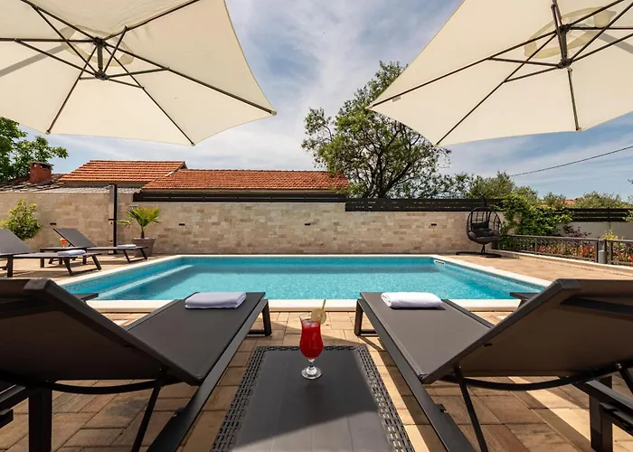 Villa La Aurora Zadarvillas *