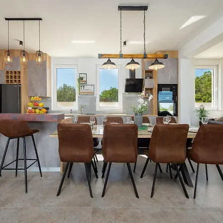 La Aurora Zadarvillas *