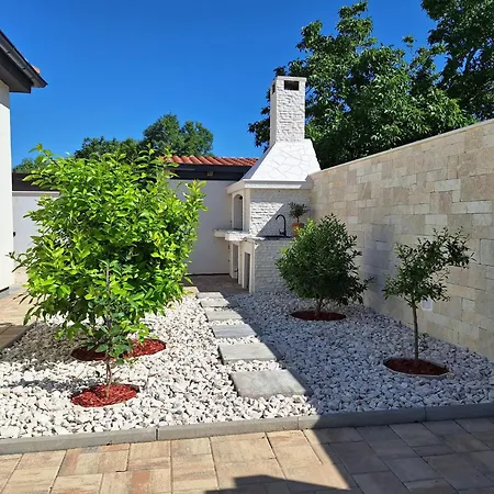 La Aurora Zadarvillas Villa *