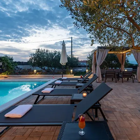 La Aurora Zadarvillas Villa *