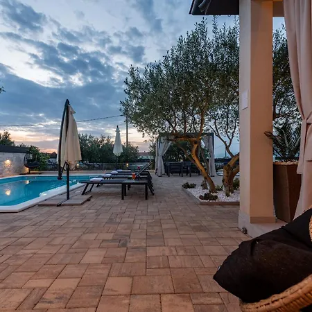 Villa La Aurora Zadarvillas *