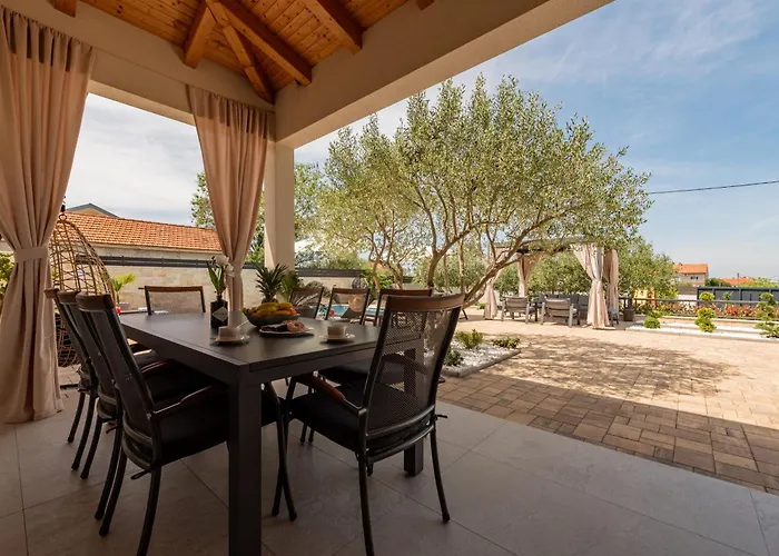 Vila La Aurora Zadarvillas